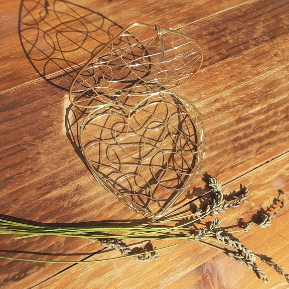 🧡💛Heart shaped gold wire keepsake gift box💛🧡 - Picture 2 of 8